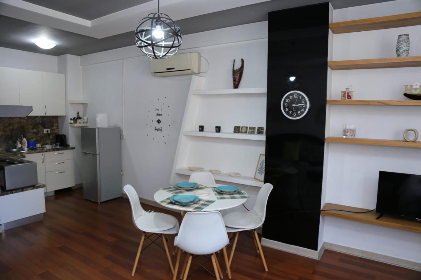 Ergi'S Host Apartment Tiranë Luaran gambar